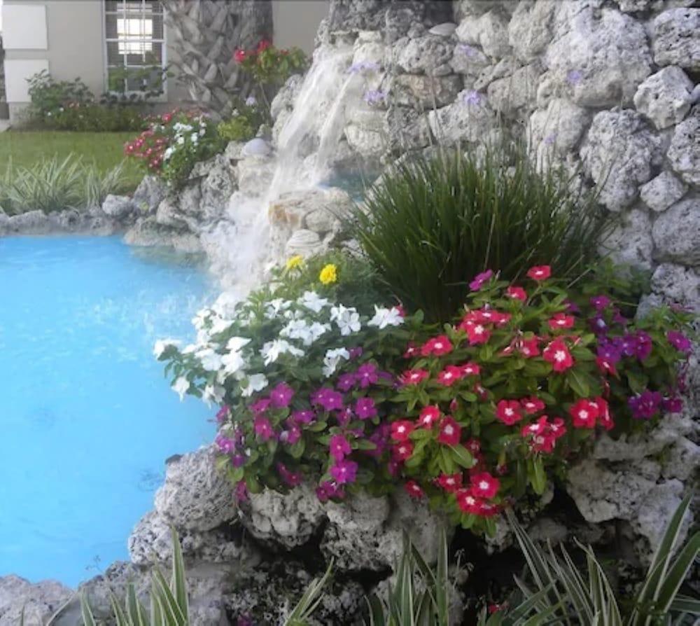 Travelodge By Wyndham Venice Venice Gardens Exterior foto
